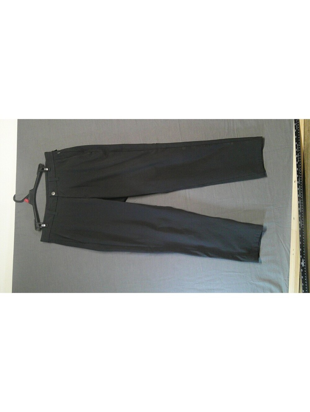 Lululemon Black Cropped Pants Size 31